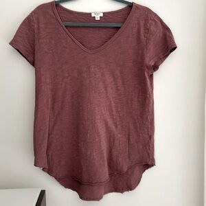 Small Dylan Deep-v Tail Tee